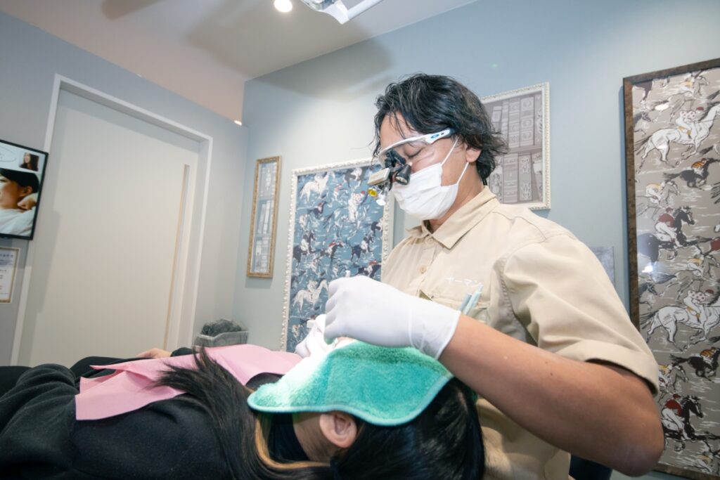 豊富な知識と経験を持つ歯科医師が、難症例にも幅広く対応